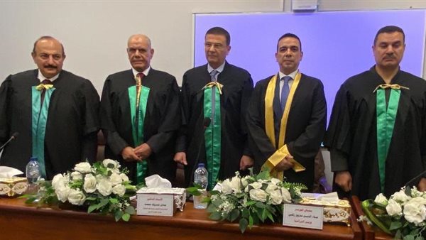 وزير الزراعة يشارك