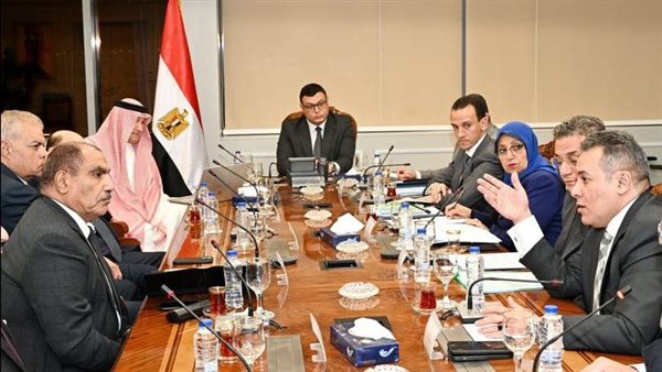 لقاء وزير الإسكان