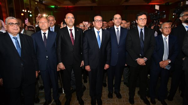 مشاركة وزير الصحة