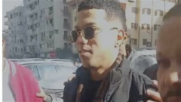 إمام عاشور يسلم نفسه