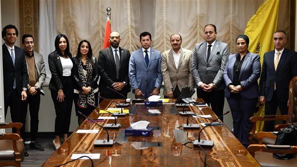 الدكتور أشرف صبحي