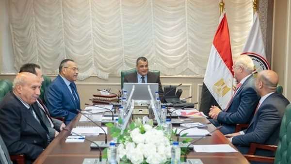 لقاء وزير الإنتاج