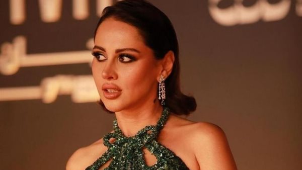 ياسمين رئيس والتبرع