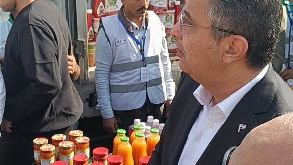 وزير التموين ومحافظ