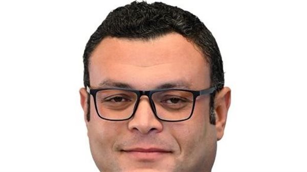 وزير الإسكان 