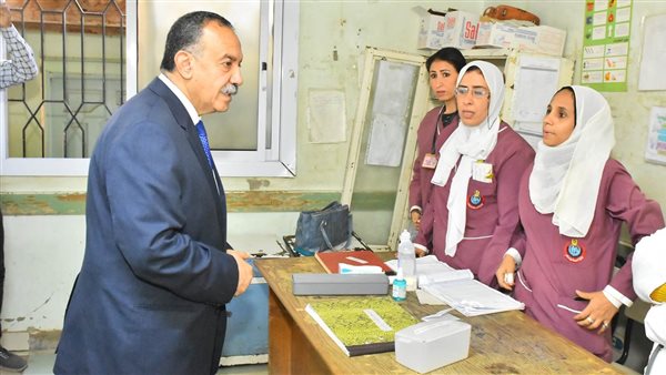 محافظ أسيوط 