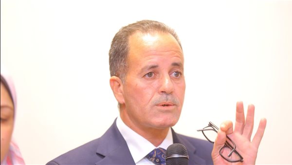 خليل محمد خليل