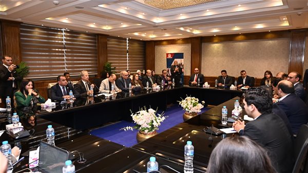 وزير الشباب والرياضة