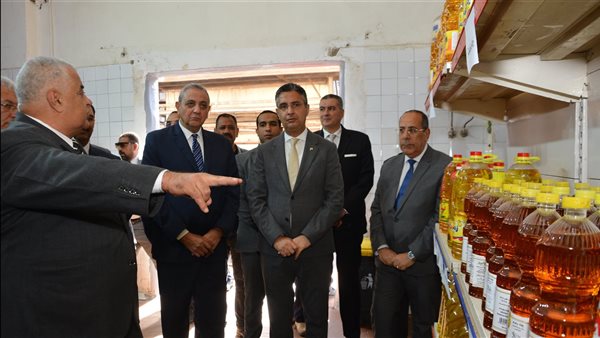 جولة وزير التموين