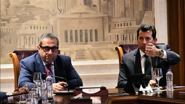 الدكتور أشرف صبحي