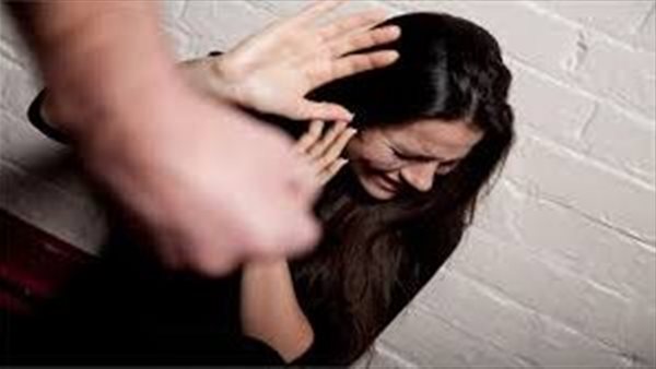 العنف ضد المرأة يؤثر