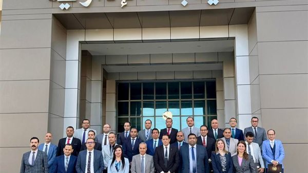 المشاركين في الدورة