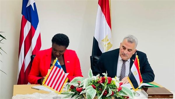 خلال توقيع البروتوكول