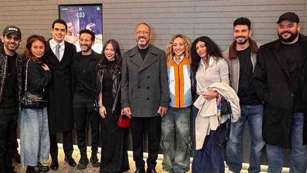 نجوم الفن بعد العرض