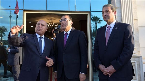 رئيس الوزراء ونائبه