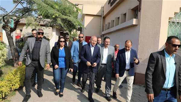 محافظ القاهرة يتفقد