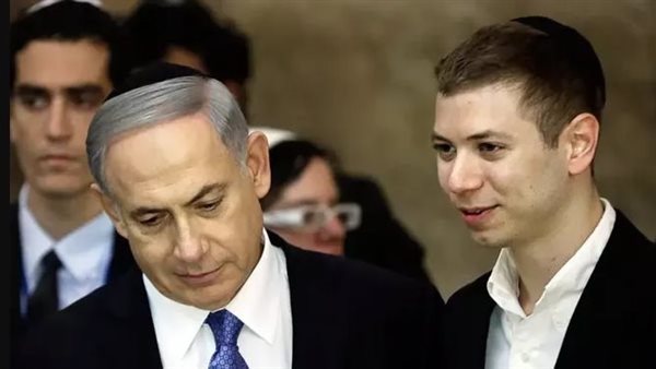 نتنياهو ونجله 
