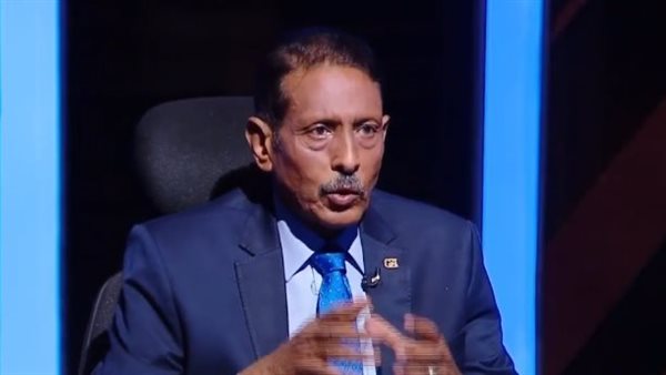 الكاتب الصحفي جمال