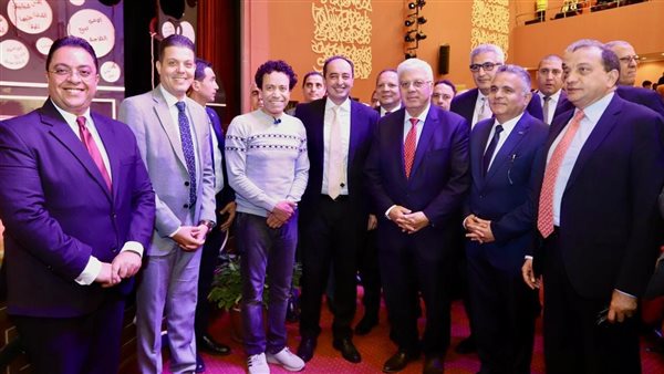 صورة جماعية بعد العرض