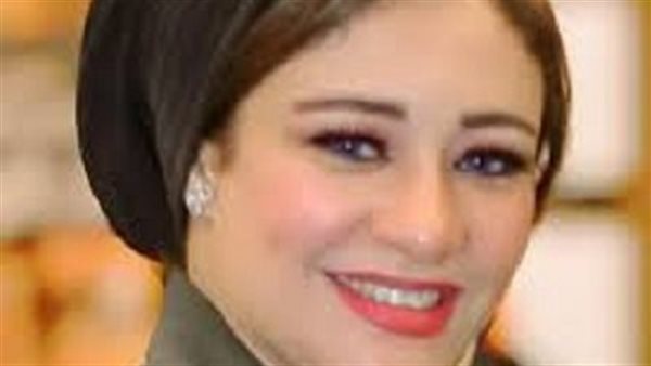 هالة مكرم المحامية