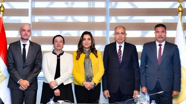 وزيرة التنمية المحلية