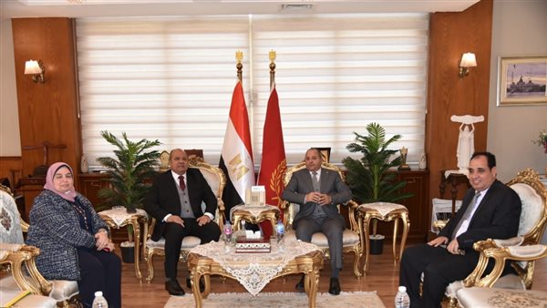 محافظ بورسعيد 