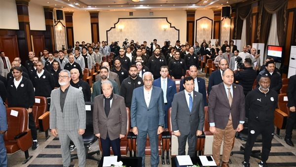 وزير الشباب والرياضة