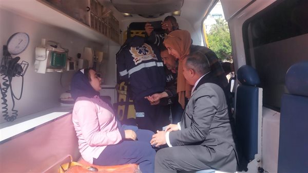 اصابة 32 طالبة باختناق