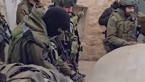 جنود ومستوطنون إسرائيليون