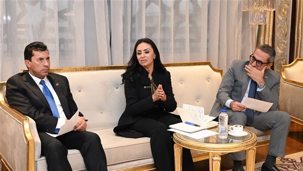 وزيرا التضامن والشباب