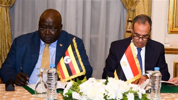 وزير الخارجية أثناء