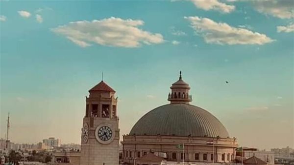 جامعة القاهرة