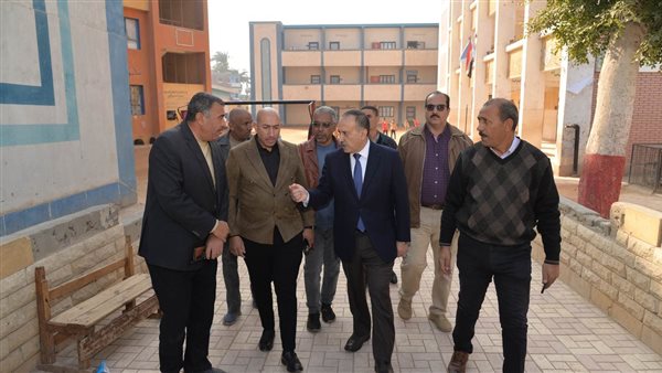 محافظ أسيوط