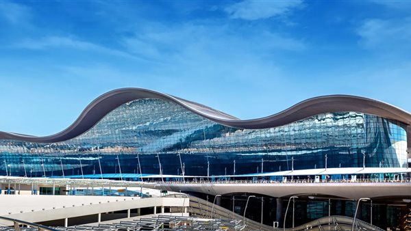 مطار زايد الدولي