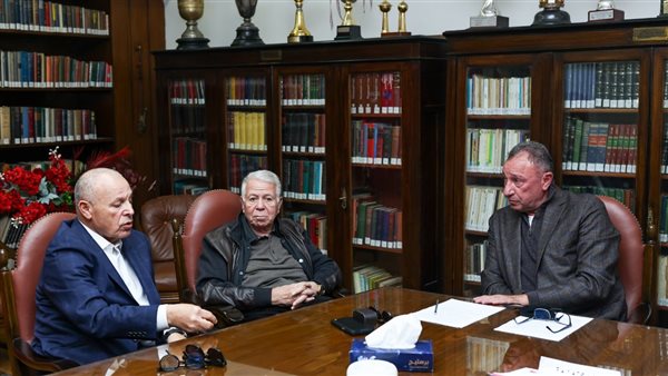 جلسة الخطيب مع ابو