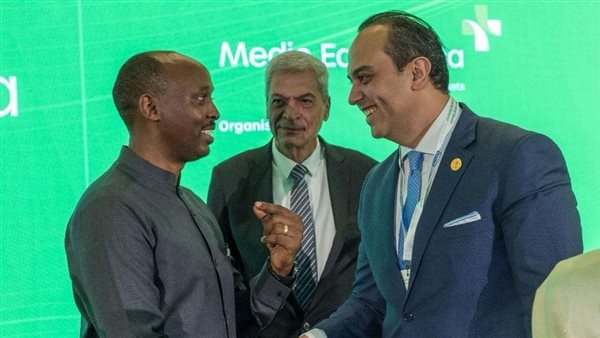  أحمد السبكي يشهد