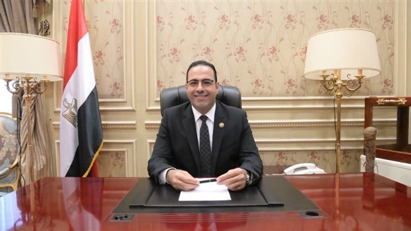 وزير الشباب والرياضة