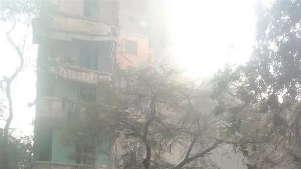 انهيار عقار من 4