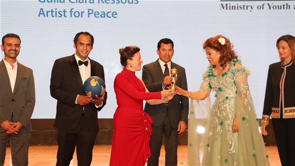 مانحي الأمل