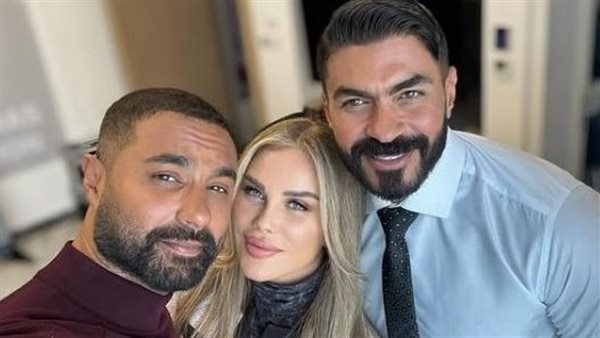 نيكول سابا وخالد