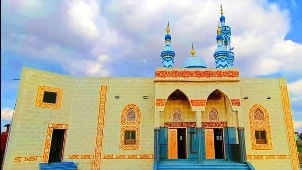 أحد المساجد المقرر