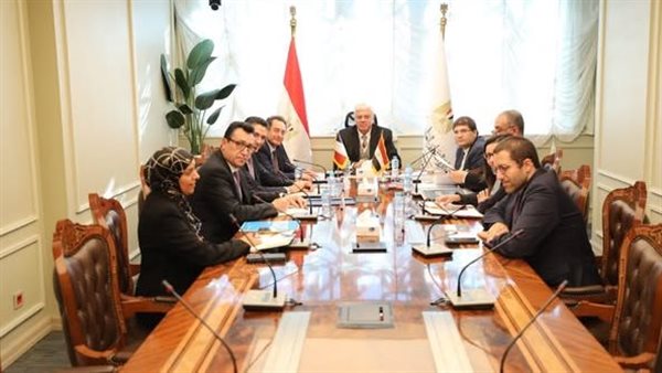 لقاء وزير التعليم