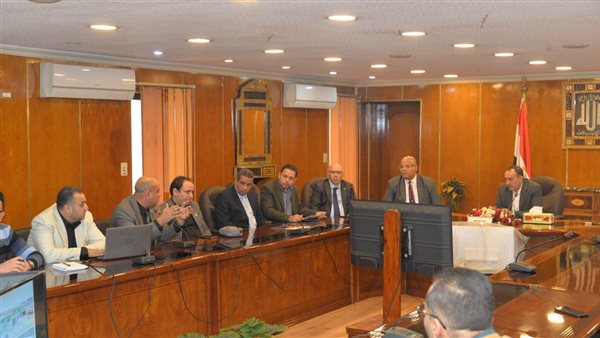 محافظ أسيوط 