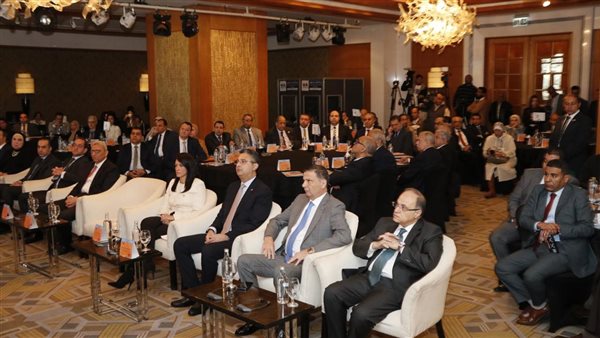 وزير الموارد المائية