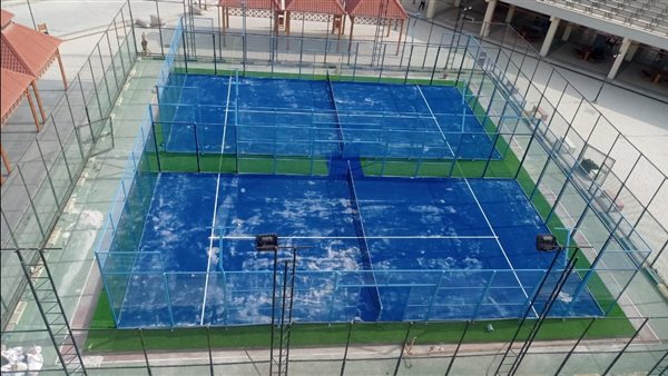 إنشاء وتطوير ملاعب