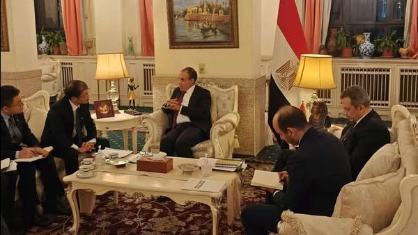 وزير الخارجية