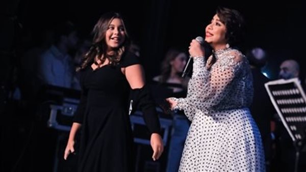 تهديد ابنة الفنانة