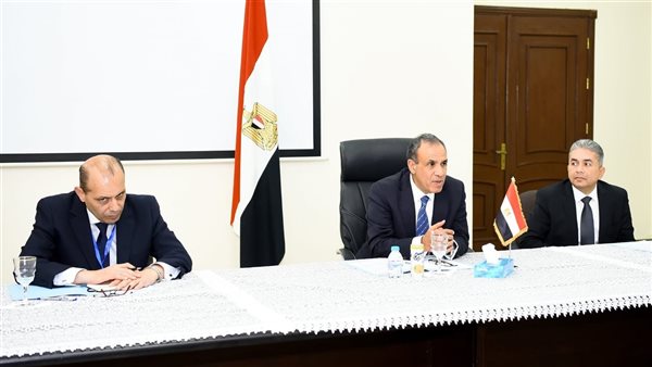 وزير الخارجية