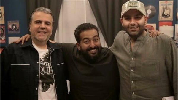 سنان بصحبة بطل العمل