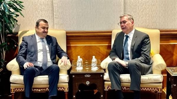 وزير البترول ووزير